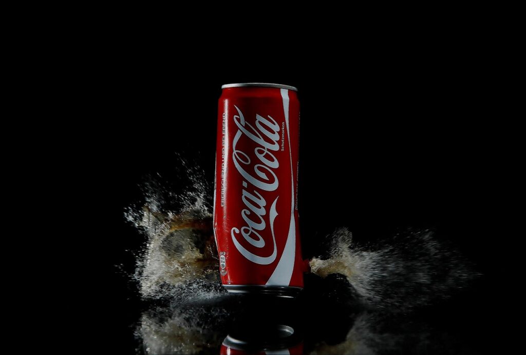 coca-cola, drink, beverage, can, soda, splash, cola, soluble in water, effervescent tablet, action, coca-cola, coca-cola, coca-cola, coca-cola, coca-cola, soda, cola